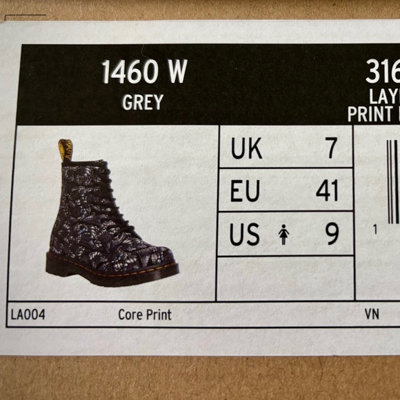 NEW Doc Dr. Martens 1460 Butterfly Print Combat Boots! - Picture 5 of 7